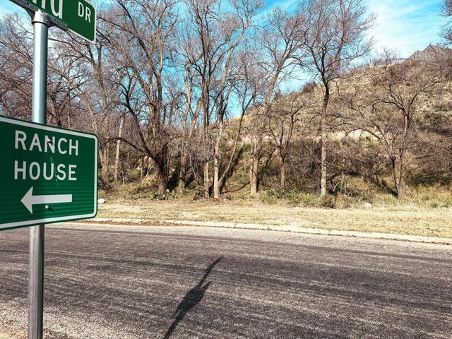 18 Lakeshore Drive, Ransom Canyon, TX 79366