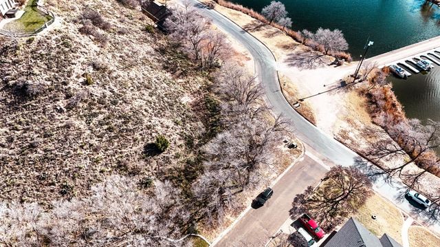 18 Lakeshore Drive, Ransom Canyon, TX 79366