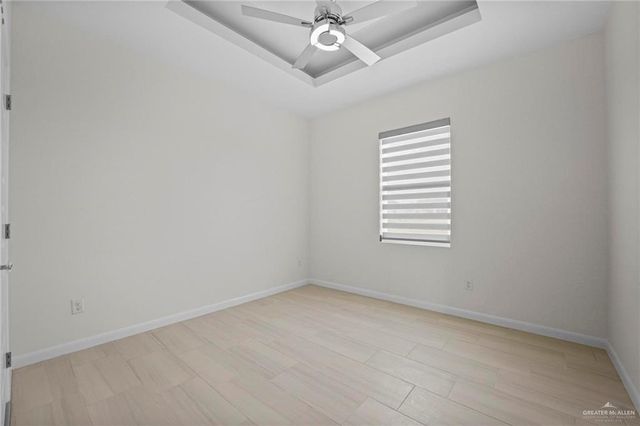 1305 E Evergreen Avenue, San Juan, TX 78589