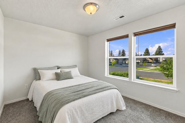8531 W Pirates Ct, Spokane, WA 99224