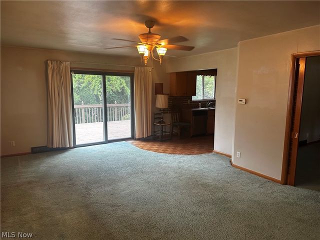 182 Wayne Avenue, Akron, OH 44301