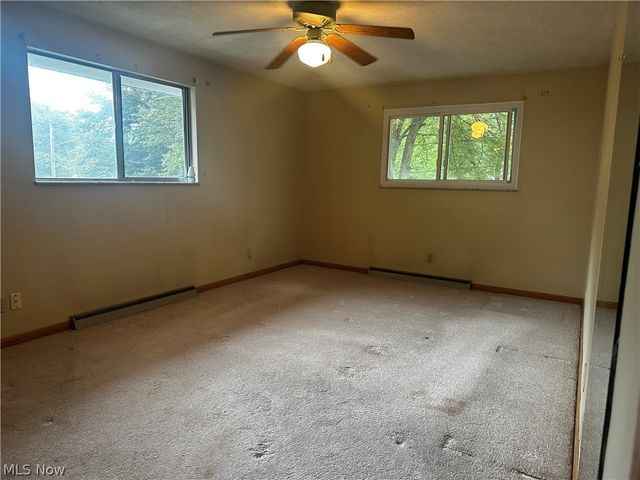 182 Wayne Avenue, Akron, OH 44301