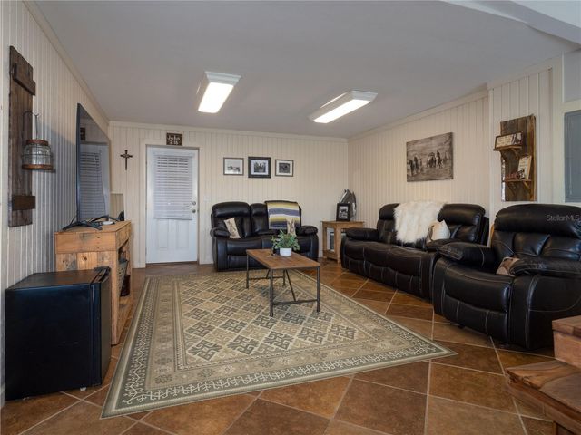 7335 NW HIGHWAY 225, Ocala, FL 34482