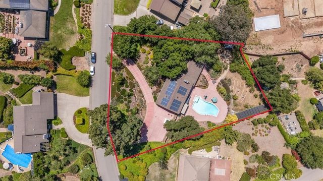 2355 Lake Marie Drive, Santa Maria, CA 93455