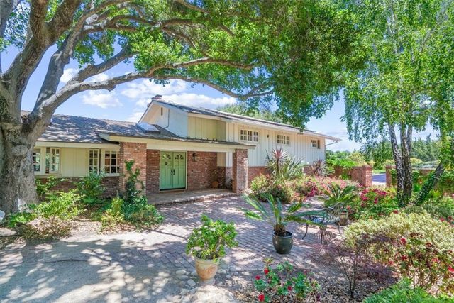 2355 Lake Marie Drive, Santa Maria, CA 93455