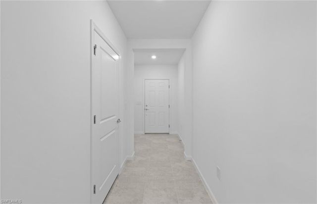 1552 Lake Jessup CIR, Cape Coral, FL 33909