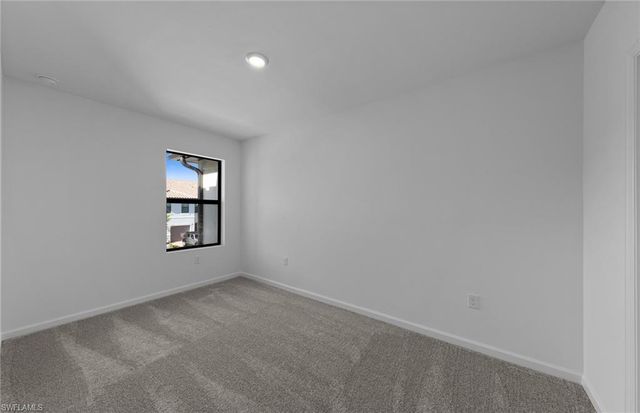 1552 Lake Jessup CIR, Cape Coral, FL 33909