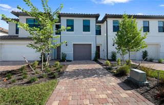 1552 Lake Jessup CIR, Cape Coral, FL 33909