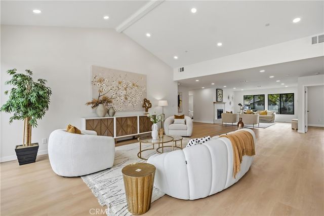12621 Singing Wood Drive, Santa Ana, CA 92705