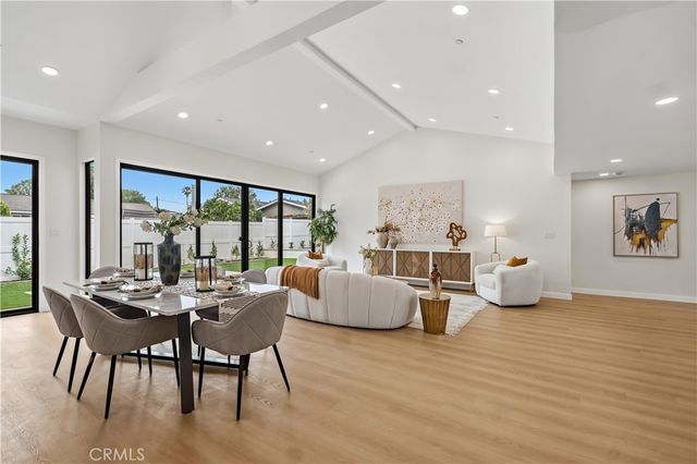 12621 Singing Wood Drive, Santa Ana, CA 92705