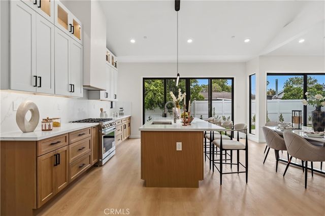 12621 Singing Wood Drive, Santa Ana, CA 92705