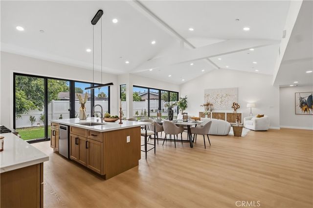 12621 Singing Wood Drive, Santa Ana, CA 92705
