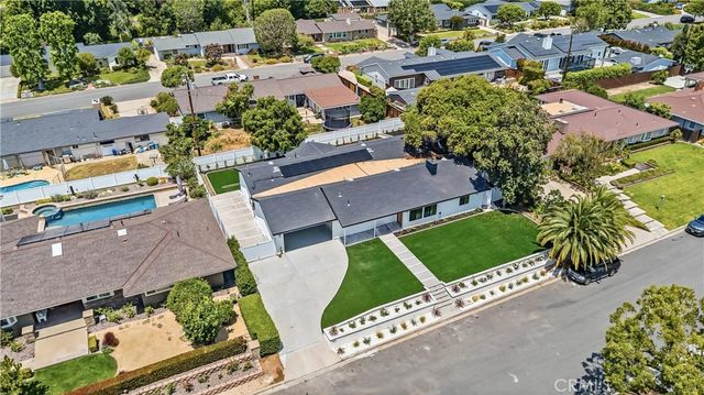 12621 Singing Wood Drive, Santa Ana, CA 92705