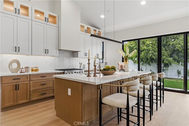 12621 Singing Wood Drive, Santa Ana, CA 92705