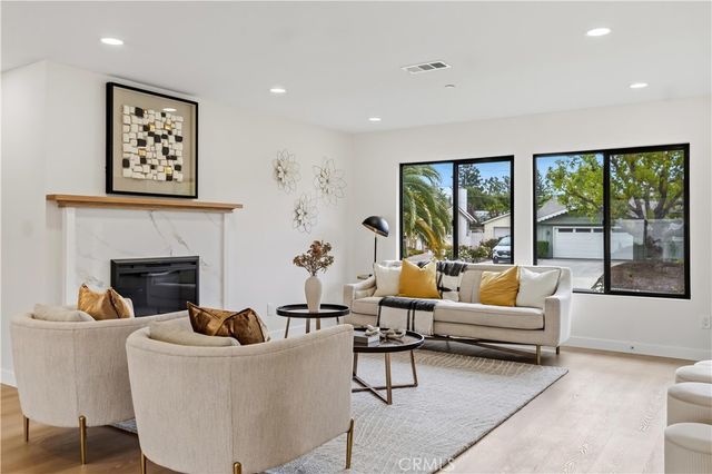 12621 Singing Wood Drive, Santa Ana, CA 92705