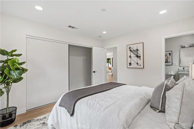 12621 Singing Wood Drive, Santa Ana, CA 92705