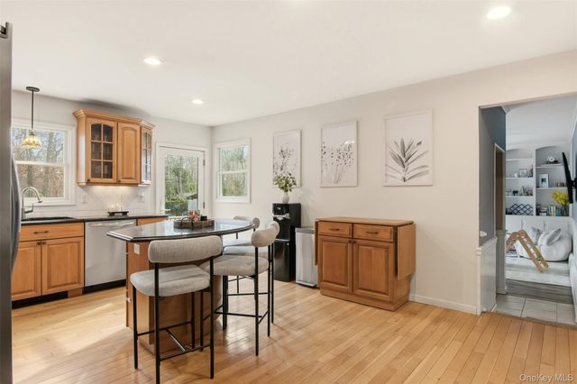 23 John Street, Shoreham, NY 11786