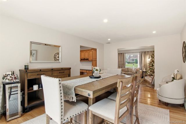 23 John Street, Shoreham, NY 11786