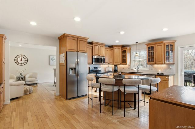 23 John Street, Shoreham, NY 11786