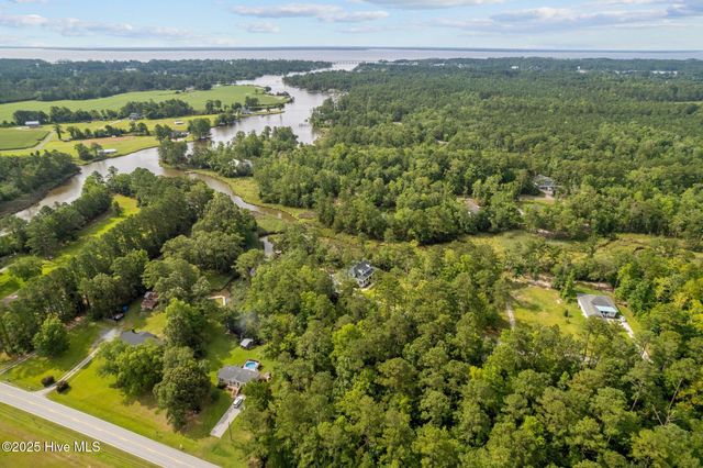 178 Marsh Run, Oriental, NC 28571