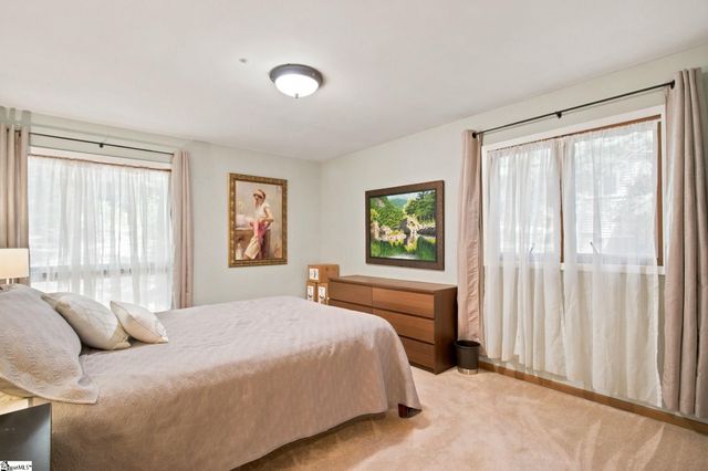 108 Whittlin Way, Taylors, SC 29687