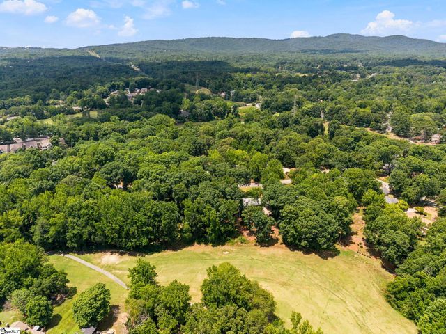 108 Whittlin Way, Taylors, SC 29687