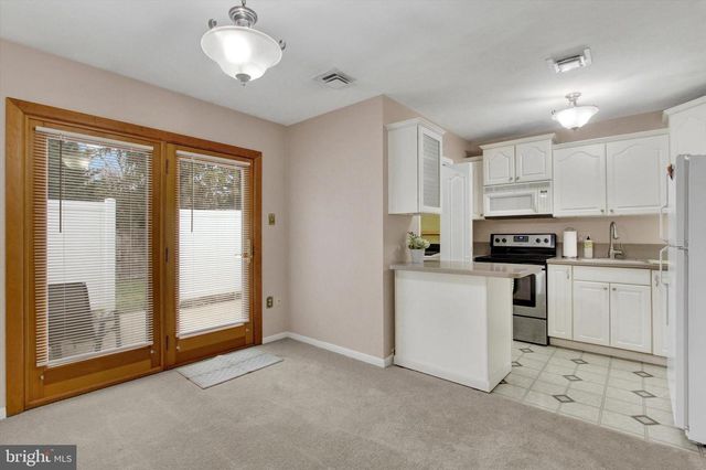 801 HILLS DR, Gettysburg, PA 17325