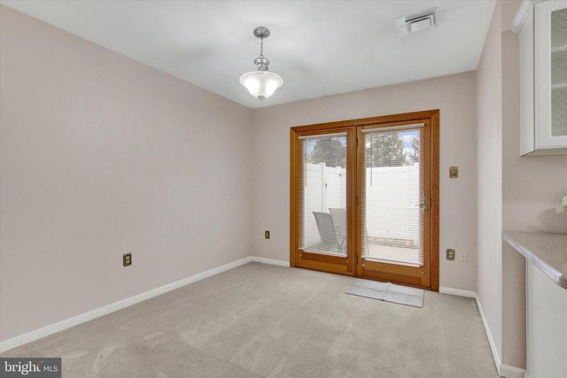 801 HILLS DR, Gettysburg, PA 17325