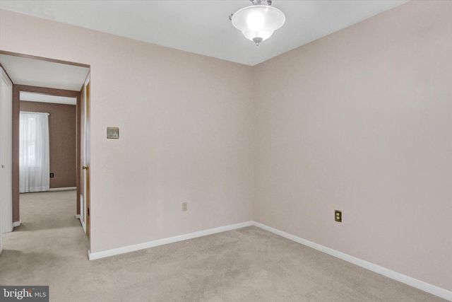 801 HILLS DR, Gettysburg, PA 17325