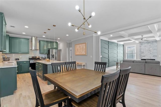 1070 LUCILE Avenue SW, Atlanta, GA 30310