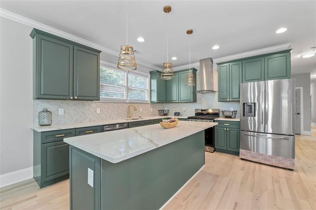 1070 LUCILE Avenue SW, Atlanta, GA 30310