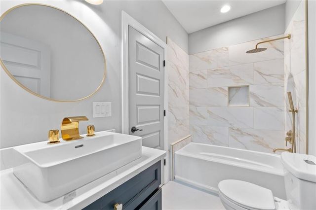 1070 LUCILE Avenue SW, Atlanta, GA 30310