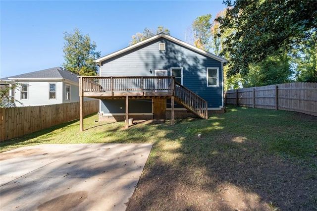 1070 LUCILE Avenue SW, Atlanta, GA 30310