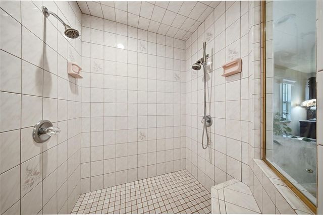 20140 W COUNTY LINE ROAD, Lutz, FL 33558