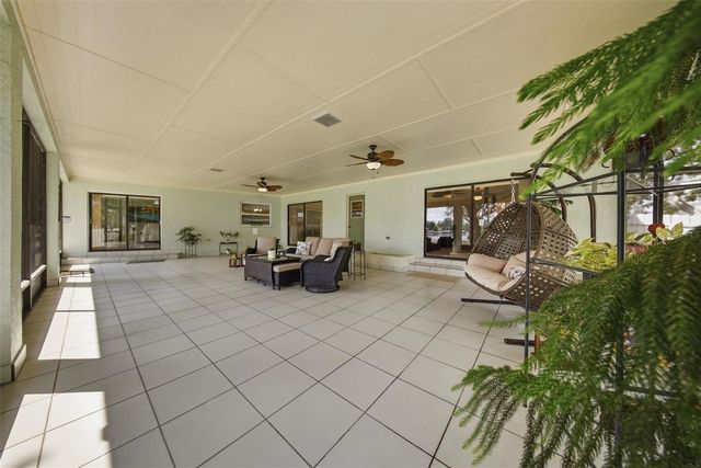 20140 W COUNTY LINE ROAD, Lutz, FL 33558