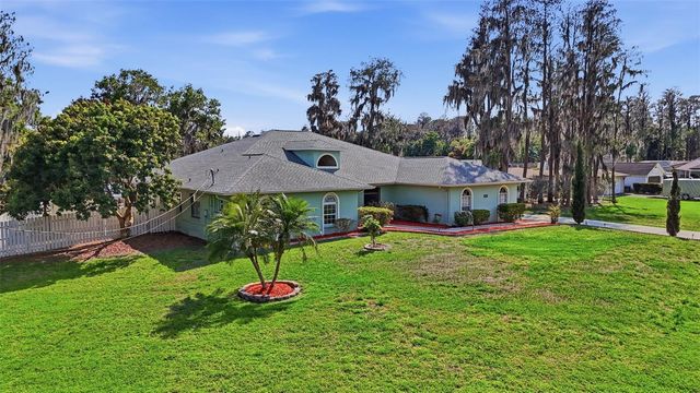 20140 W COUNTY LINE ROAD, Lutz, FL 33558