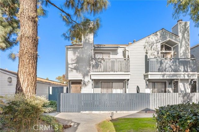 7330 Quill 56, Downey, CA 90242