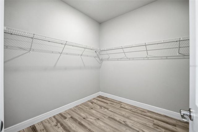 1556 N RIVER CIRCLE, Tarpon Springs, FL 34689