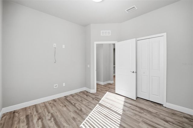 1556 N RIVER CIRCLE, Tarpon Springs, FL 34689