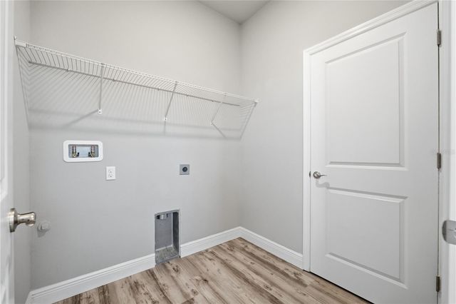 1556 N RIVER CIRCLE, Tarpon Springs, FL 34689