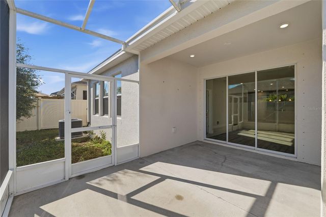 1556 N RIVER CIRCLE, Tarpon Springs, FL 34689