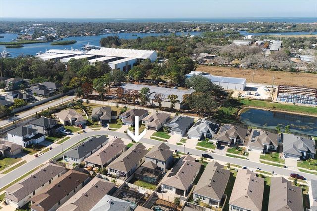 1556 N RIVER CIRCLE, Tarpon Springs, FL 34689