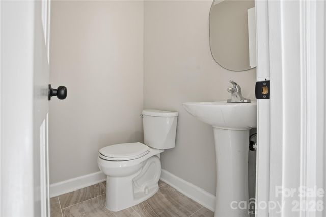 1968 12th Street Place NE, Hickory, NC 28601