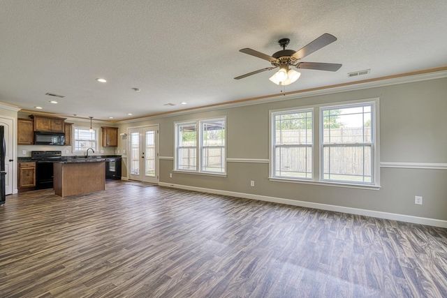 1118 Mason Hill Way, Spartanburg, SC 29301