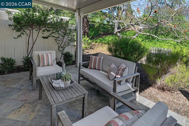 2705 Ptarmigan Dr 2, Walnut Creek, CA 94595