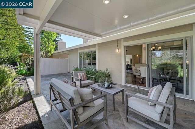 2705 Ptarmigan Dr 2, Walnut Creek, CA 94595