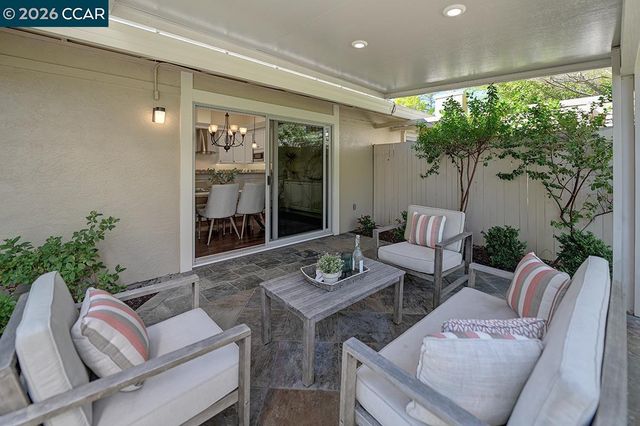 2705 Ptarmigan Dr 2, Walnut Creek, CA 94595