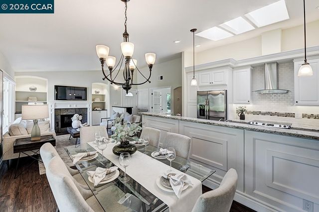 2705 Ptarmigan Dr 2, Walnut Creek, CA 94595