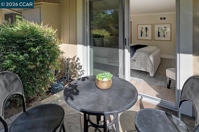 2705 Ptarmigan Dr 2, Walnut Creek, CA 94595