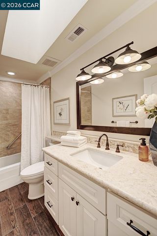 2705 Ptarmigan Dr 2, Walnut Creek, CA 94595